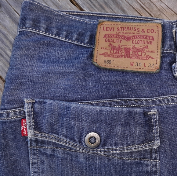 Levi's Relaxed Bootcut - Picture 4 of 4